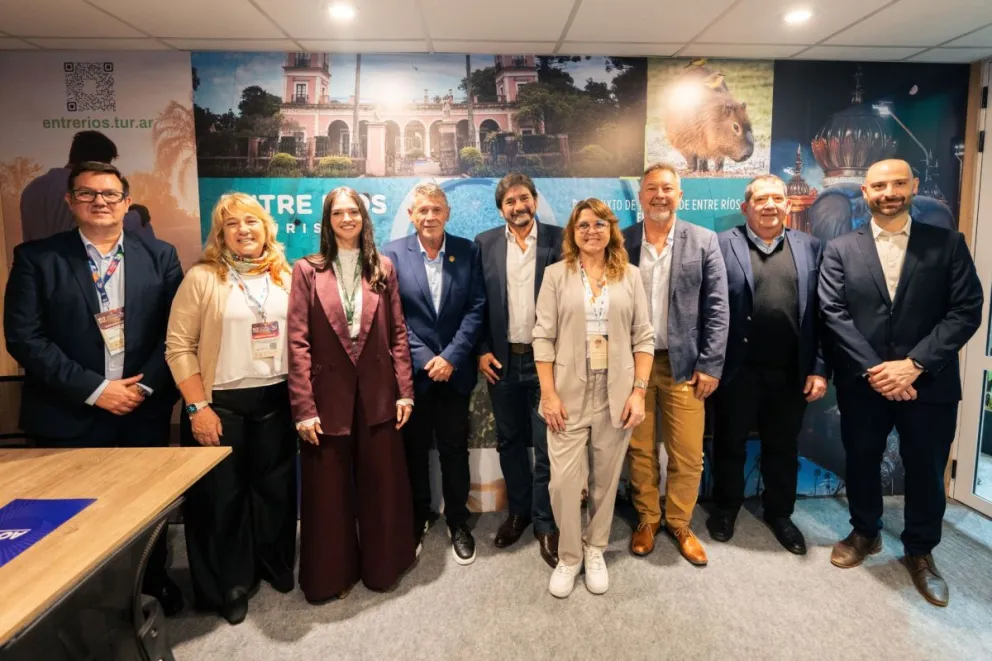 Entre Ríos impulsa el turismo de reuniones con un convenio entre Emturer y AOCA