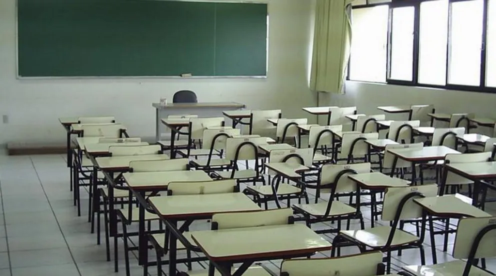 Docentes de escuelas y universidades entrerrianas inician paros de 48 y 72 horas