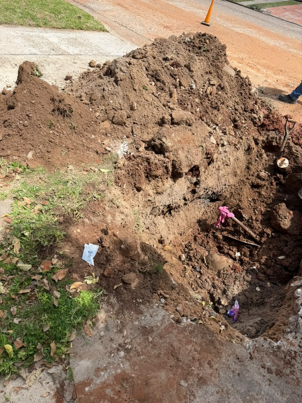 Un corte de energía afectó el centro de Concordia: lo provocó una retroexcavadora